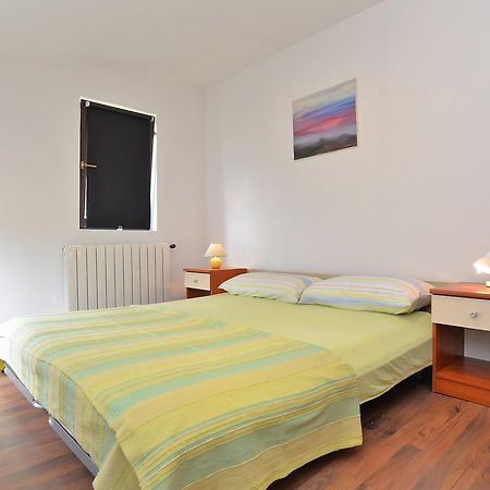 Apartments Dragica 929 Fazana Bagian luar foto