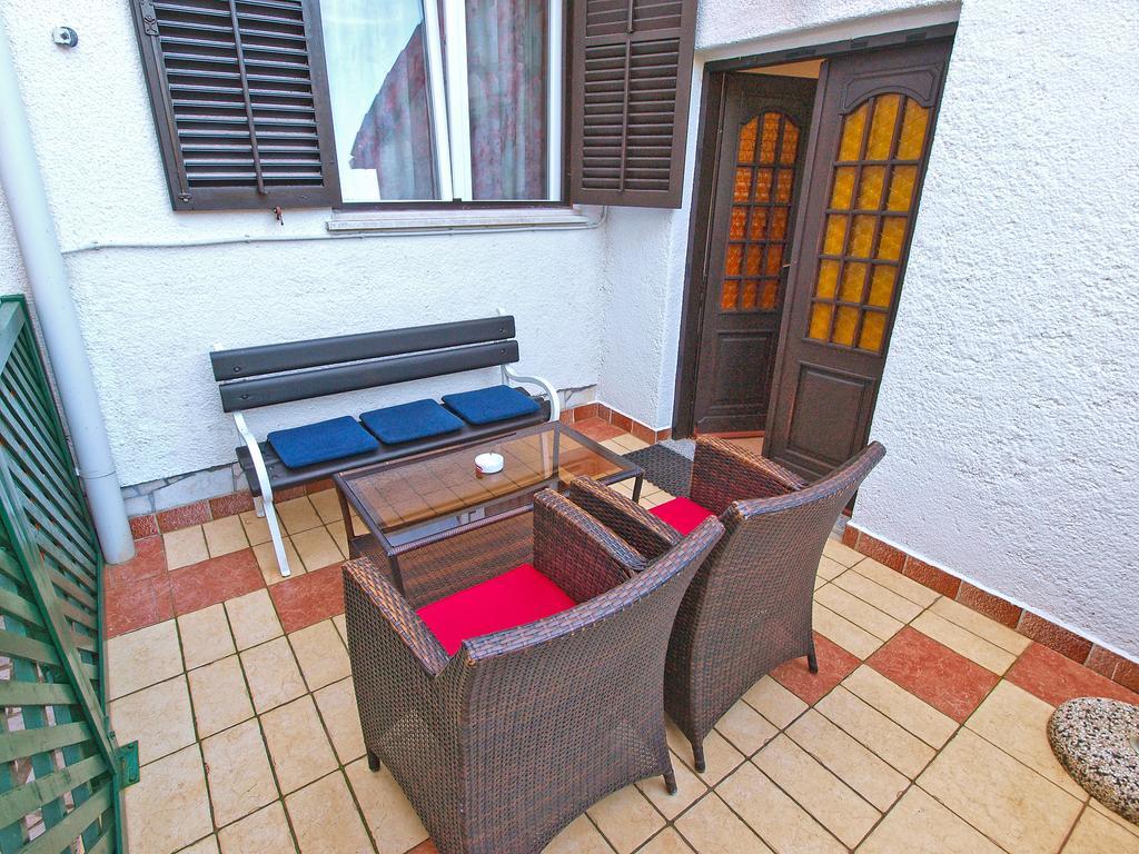 Apartments Dragica 929 Fazana Bagian luar foto