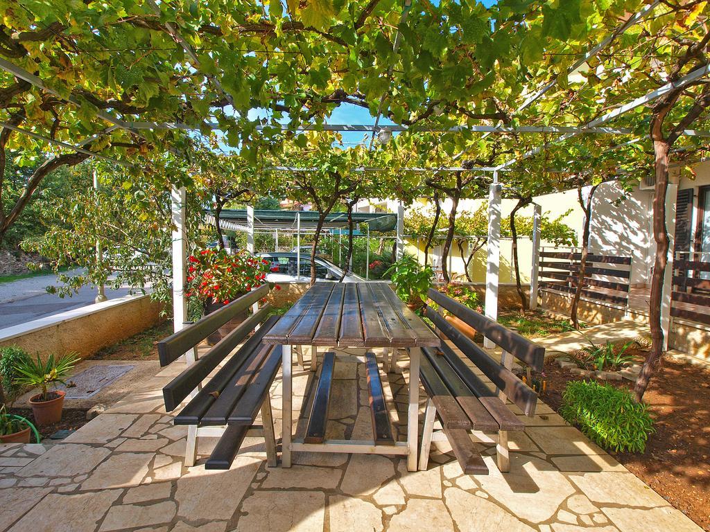 Apartments Dragica 929 Fazana Bagian luar foto